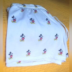 Disney Mickey Mouse Shorts XL
